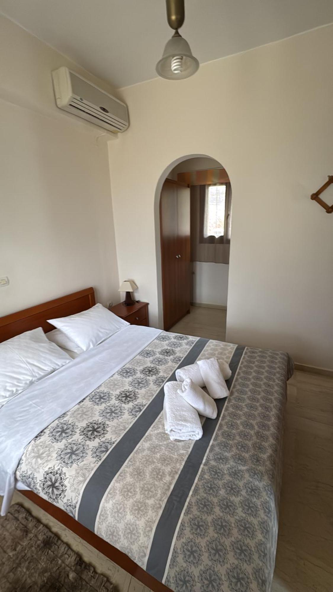 Olive Grove Apartment