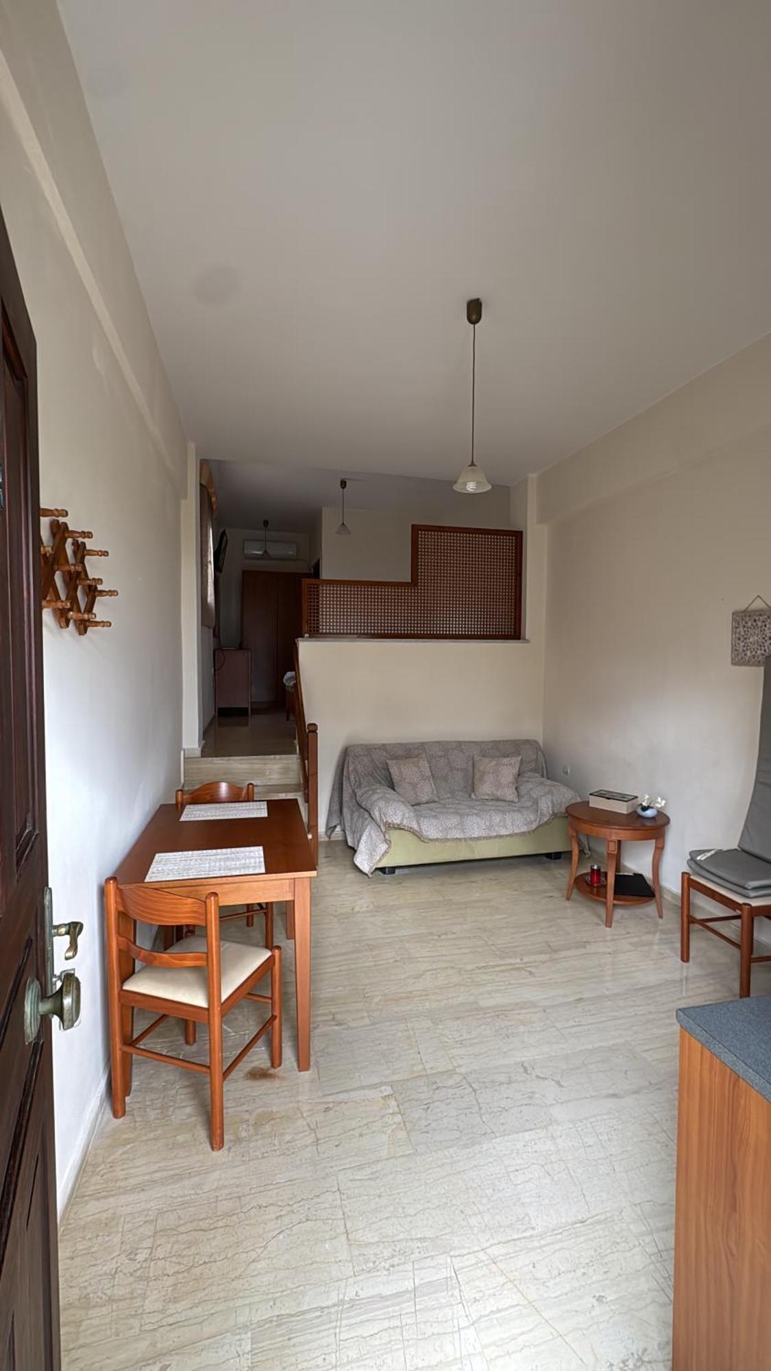 Olive Grove Apartment *